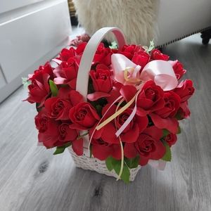 flower with basket for great gift